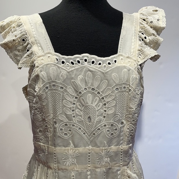Anna Sui Cream Lace Dress - Picture 2 of 4